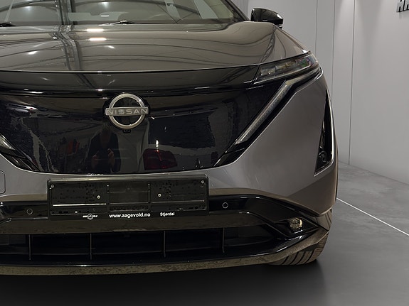 Nissan Ariya 4 of 30