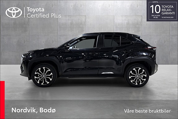 Toyota Yaris Cross 2 of 20