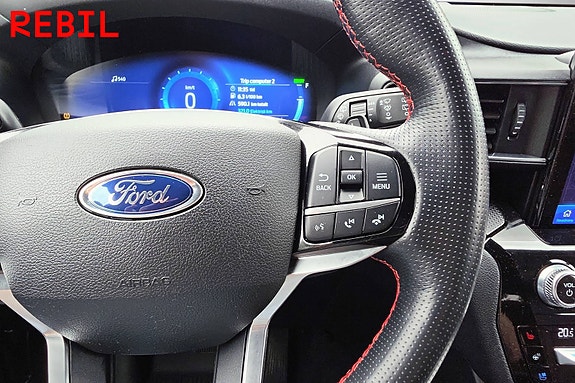 Ford Explorer 14 of 21
