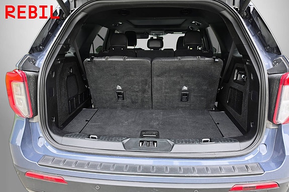 Ford Explorer 19 of 21