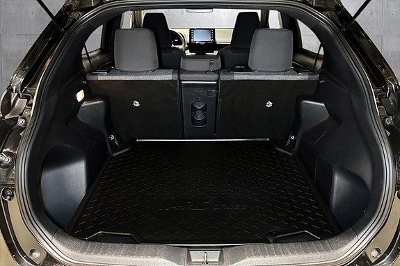 Toyota Yaris Cross 20 of 20