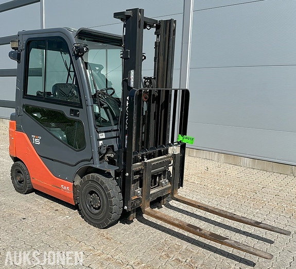 Toyota Tonero 15 42-8FDF15 gaffeltruck, ca. 815 t, triplex, friløft og sideforskyvning 2 of 30