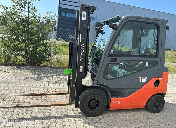 Toyota Tonero 15 42-8FDF15 gaffeltruck, ca. 815 t, triplex, friløft og sideforskyvning 7 of 30
