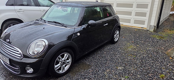 MINI One 3 of 17