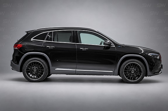Mercedes-Benz EQA250 11 of 14