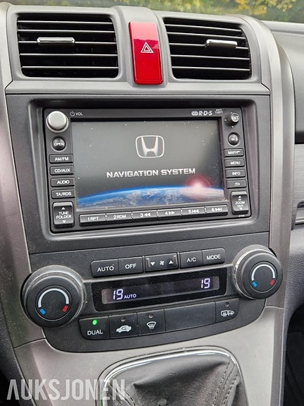 Honda CR-V 28 of 30