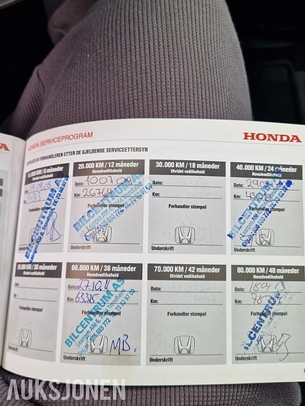 Honda CR-V 30 of 30