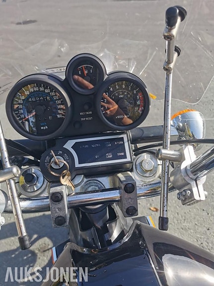 Kawasaki ZN 1100 LTD 18 of 30