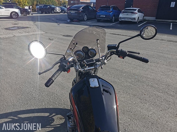Kawasaki ZN 1100 LTD 6 of 30