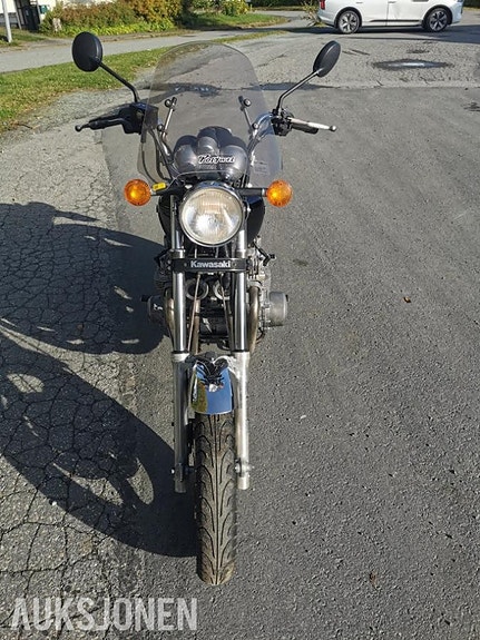 Kawasaki ZN 1100 LTD 28 of 30