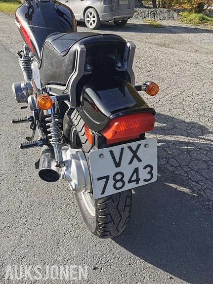 Kawasaki ZN 1100 LTD 29 of 30