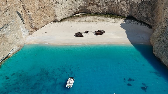 Fullspekket «liveaboard»-katamaran klar for nye eventyr 2 of 30
