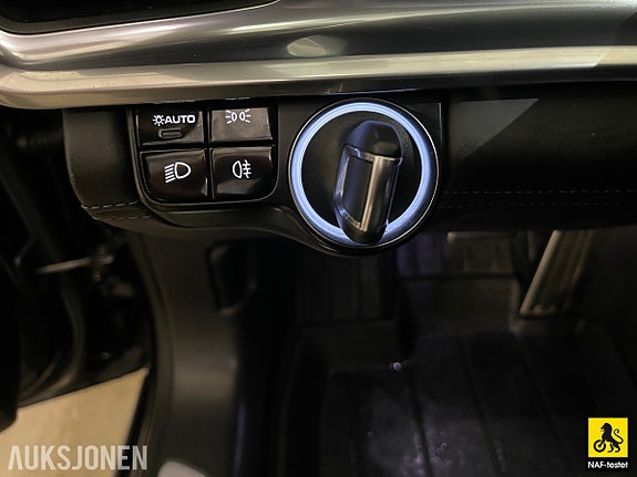 Porsche Panamera 14 of 30