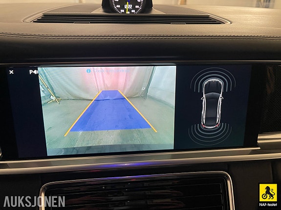 Porsche Panamera 22 of 30