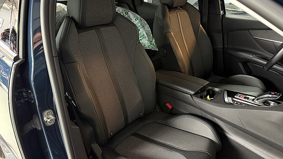 Peugeot 3008 14 of 28