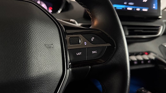Peugeot 3008 13 of 28