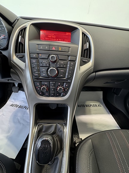Opel Astra 19 of 29