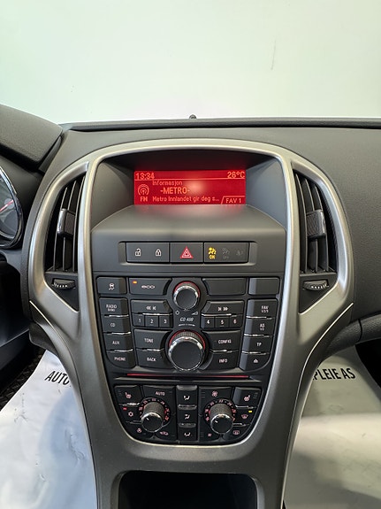 Opel Astra 20 of 29