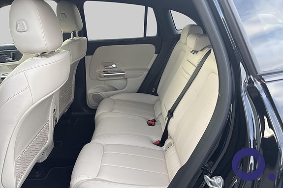 Mercedes-Benz EQA250 11 of 25