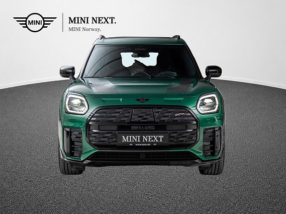 MINI Countryman SE 2 of 12