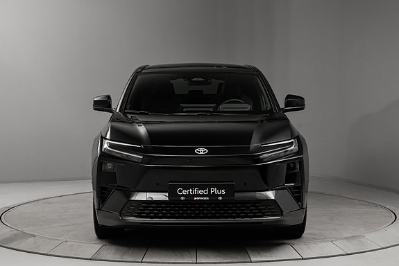 Toyota C-HR 6 of 30