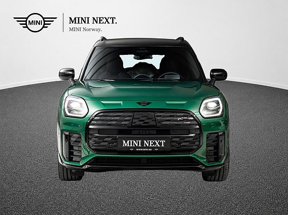 MINI Countryman SE 2 of 12