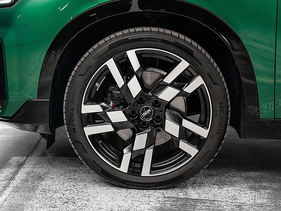 MINI Countryman SE 12 of 12