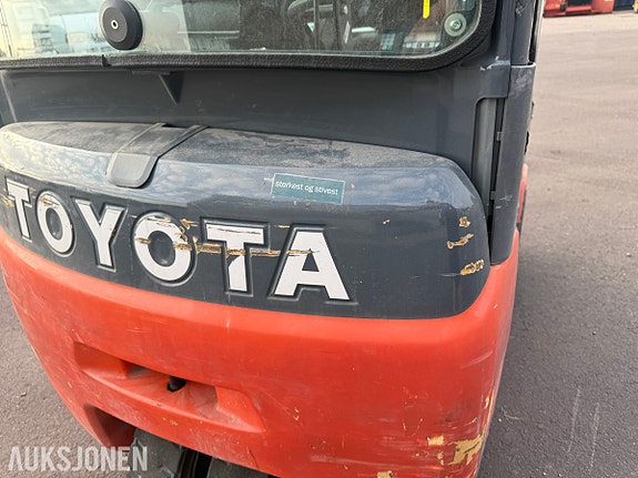 Toyota 8FBET15 motvektstruck 1500KG LAVT TIMETALL 30 of 30