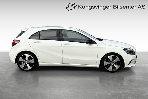 Mercedes-Benz A180 8 of 30