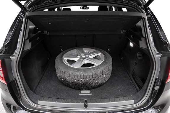 BMW 225xe 24 of 25