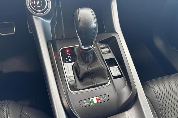 Alfa Romeo Tonale 14 of 30
