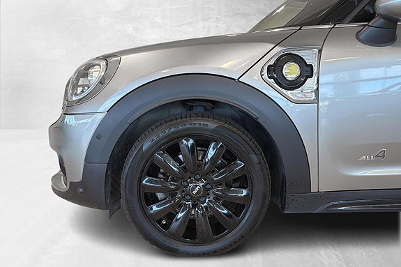 MINI Countryman Cooper SE 4 of 28