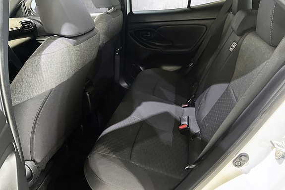 Toyota Yaris Cross 15 of 20