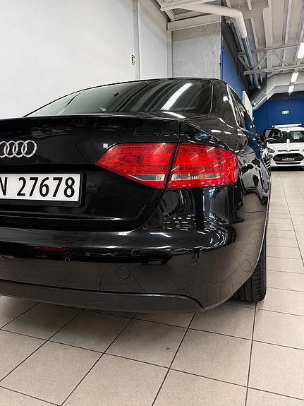 Audi A4 9 of 25