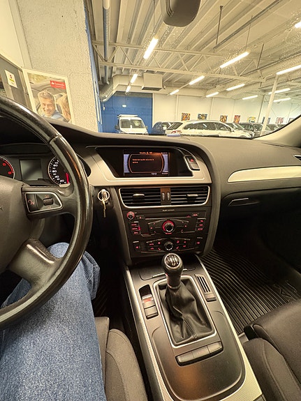 Audi A4 18 of 25