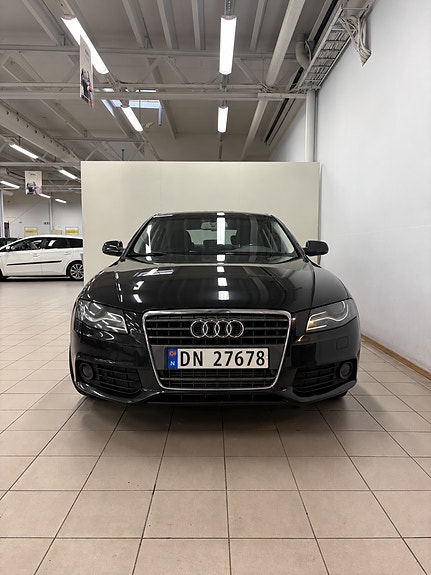 Audi A4 3 of 25