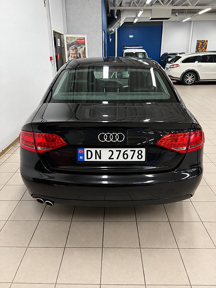 Audi A4 7 of 25