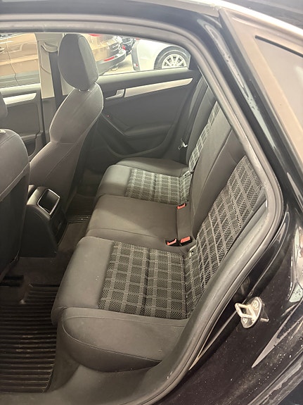 Audi A4 25 of 25