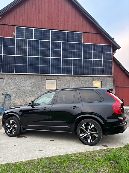 Volvo XC90 24 of 26