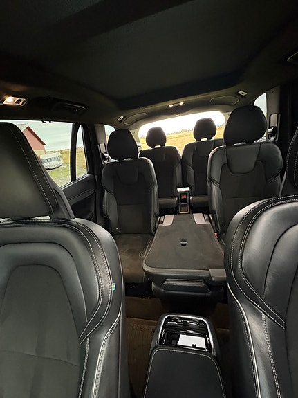 Volvo XC90 14 of 26