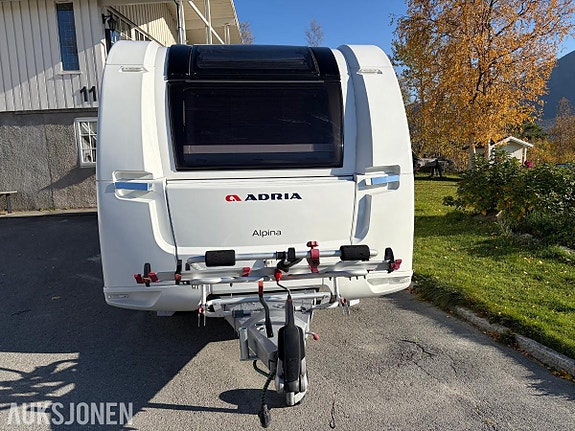 Adria Alpina 573UP 3 of 29