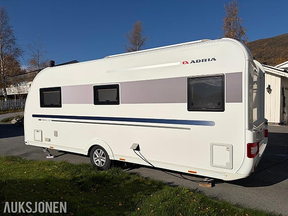Adria Alpina 573UP 5 of 29