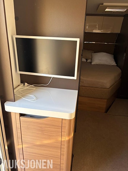 Adria Alpina 573UP 15 of 29