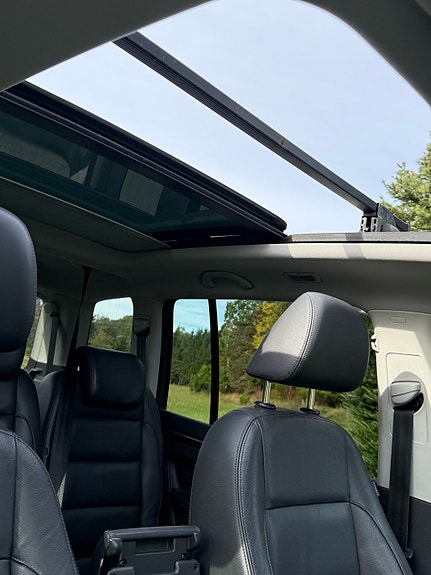 Volkswagen Touran 6 of 13