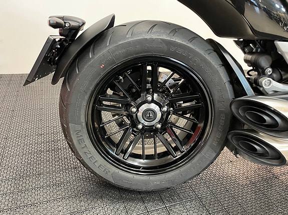 Triumph Rocket III R *** SERVICE/GARANTI *** 15 of 30