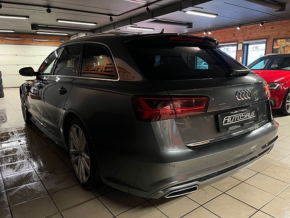 Audi A6 12 of 30