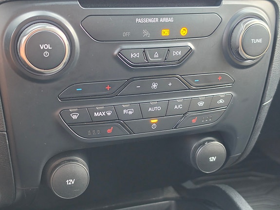 Ford Ranger Raptor 27 of 30