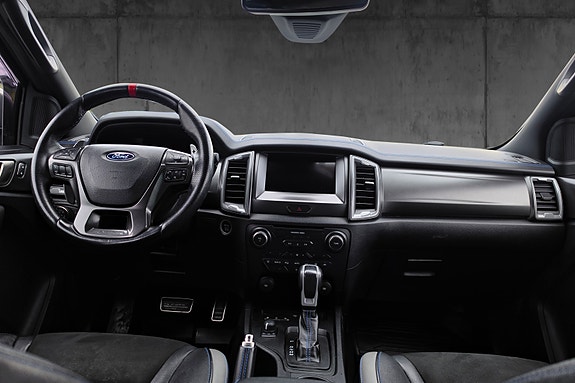 Ford Ranger Raptor 14 of 30