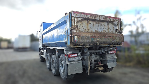 Volvo FH 8x4 tippbil – 2017 – kun 273 323 km 4 of 5