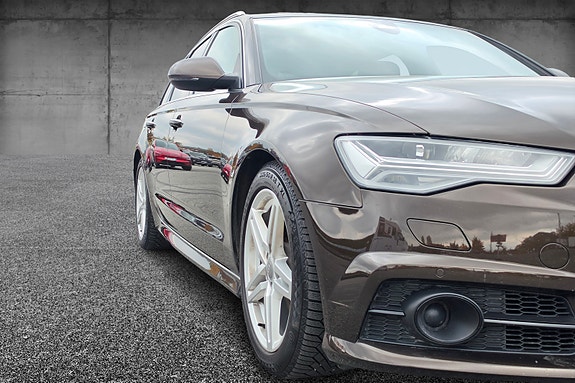 Audi A6 2 of 30